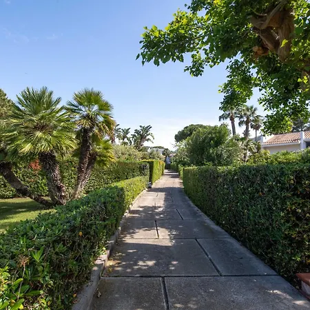 Giulia Fronte Mare Con Privata Villa *